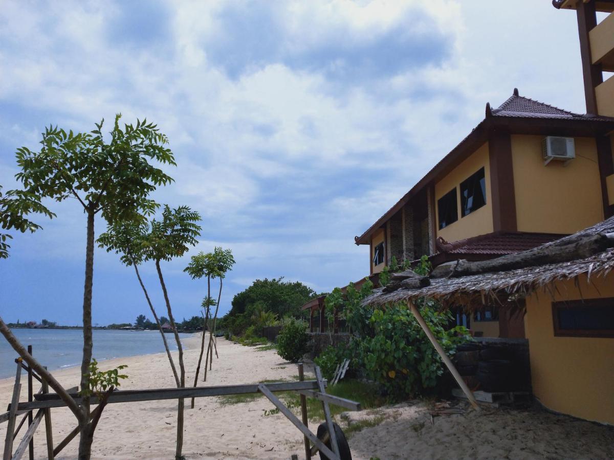 Omah Laut Bondo Jepara - By The Beach, Direct View Of The Sea, Great Base For Water Sports Margokerto 外观 照片