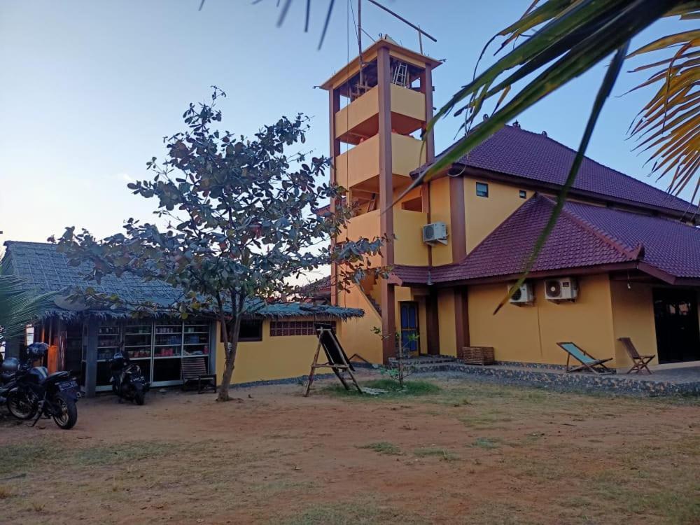 Omah Laut Bondo Jepara - By The Beach, Direct View Of The Sea, Great Base For Water Sports Margokerto 外观 照片