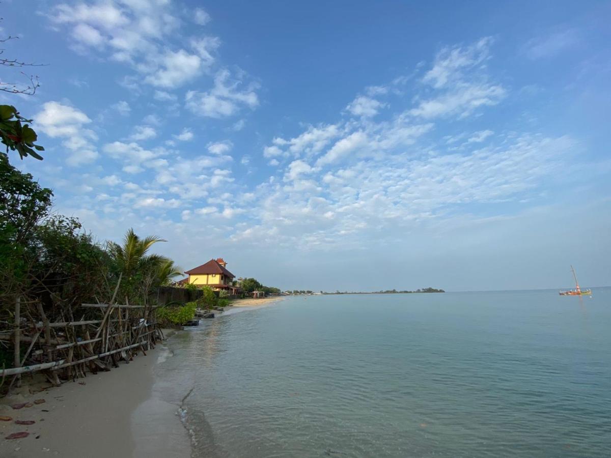 Omah Laut Bondo Jepara - By The Beach, Direct View Of The Sea, Great Base For Water Sports Margokerto 外观 照片