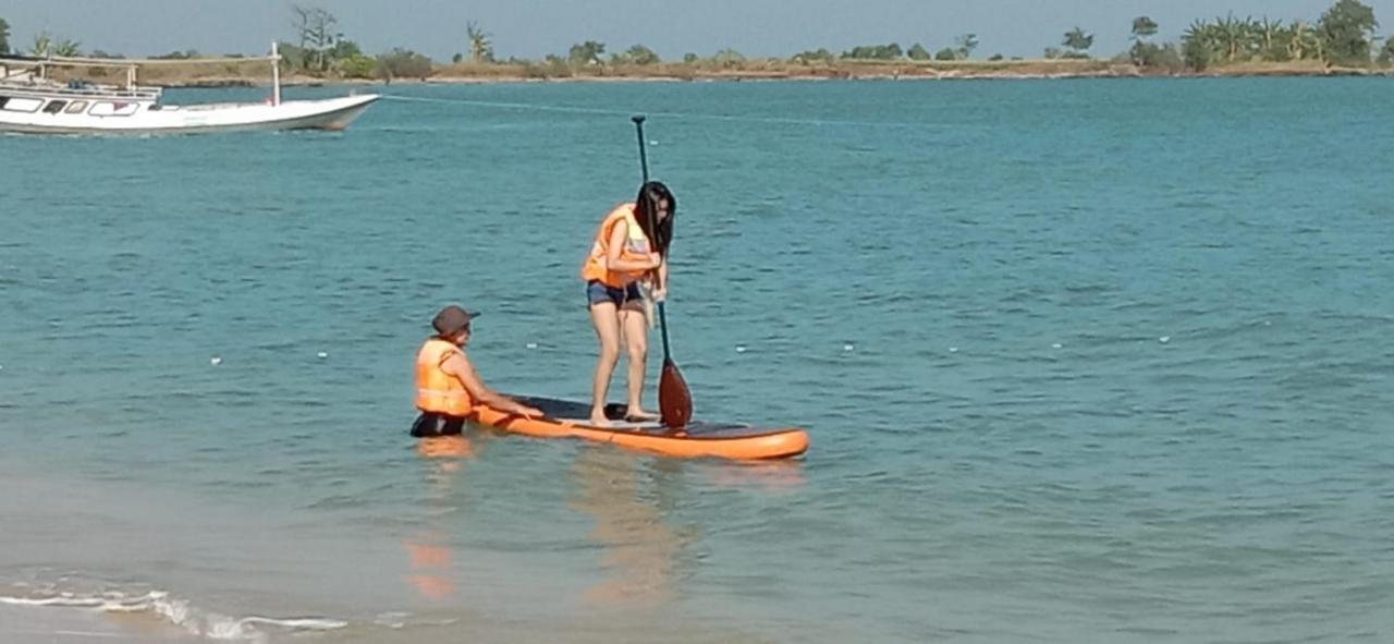 Omah Laut Bondo Jepara - By The Beach, Direct View Of The Sea, Great Base For Water Sports Margokerto 外观 照片