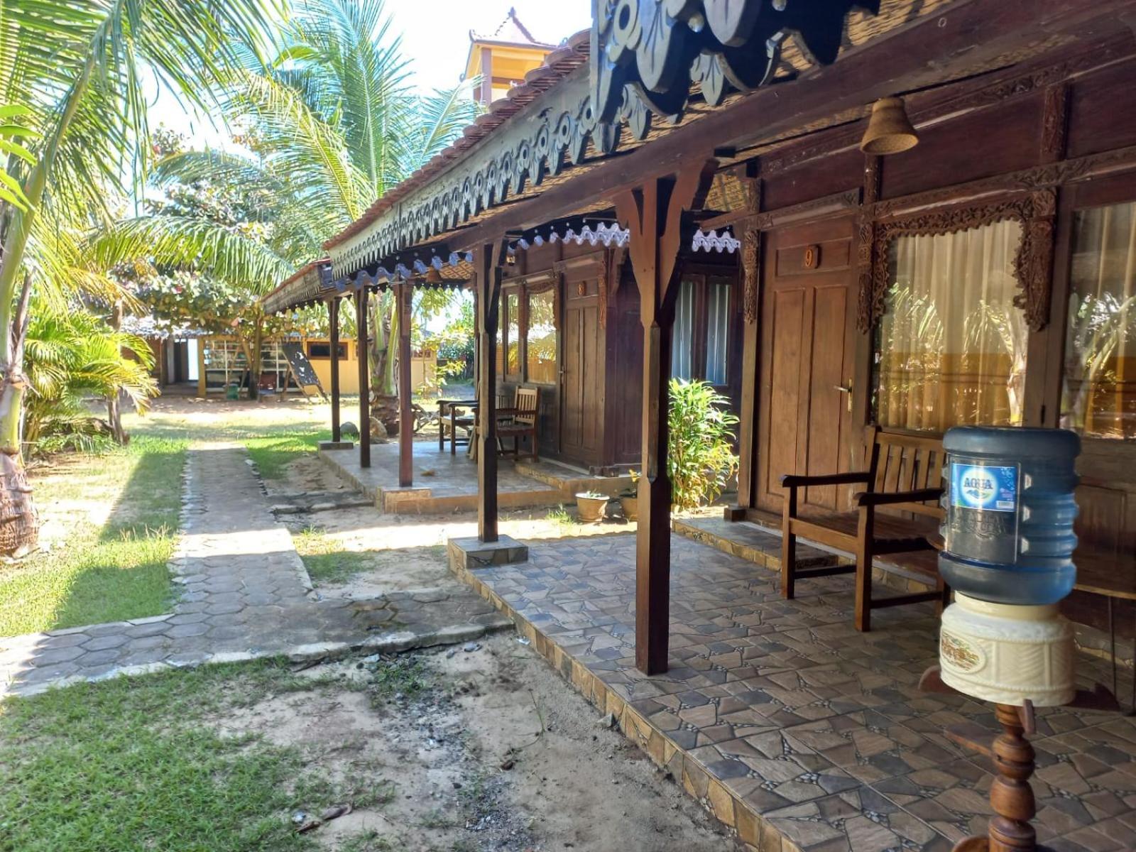Omah Laut Bondo Jepara - By The Beach, Direct View Of The Sea, Great Base For Water Sports Margokerto 外观 照片