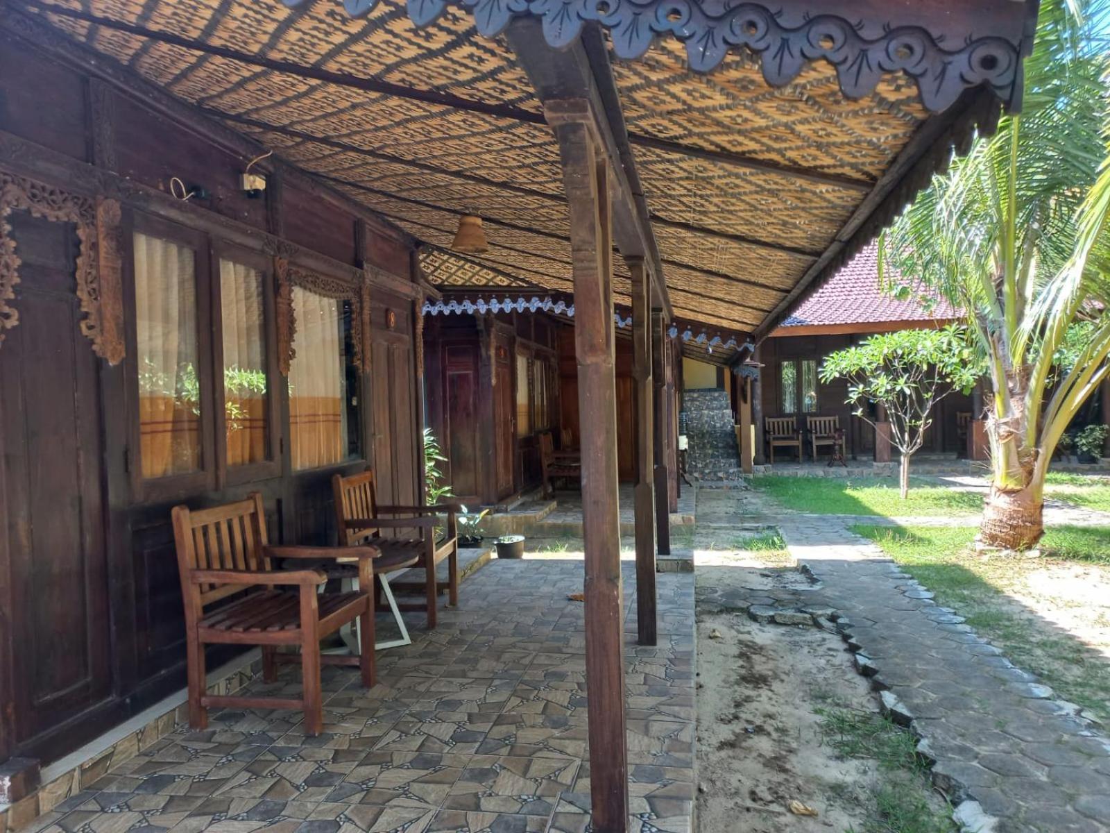 Omah Laut Bondo Jepara - By The Beach, Direct View Of The Sea, Great Base For Water Sports Margokerto 外观 照片